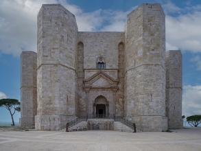 Castel del monte  andria